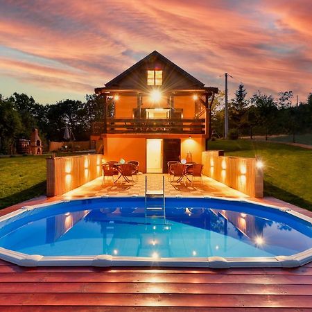Sveti Ivan ZelinaJungle House With Private Pool And Hot Tub别墅 外观 照片